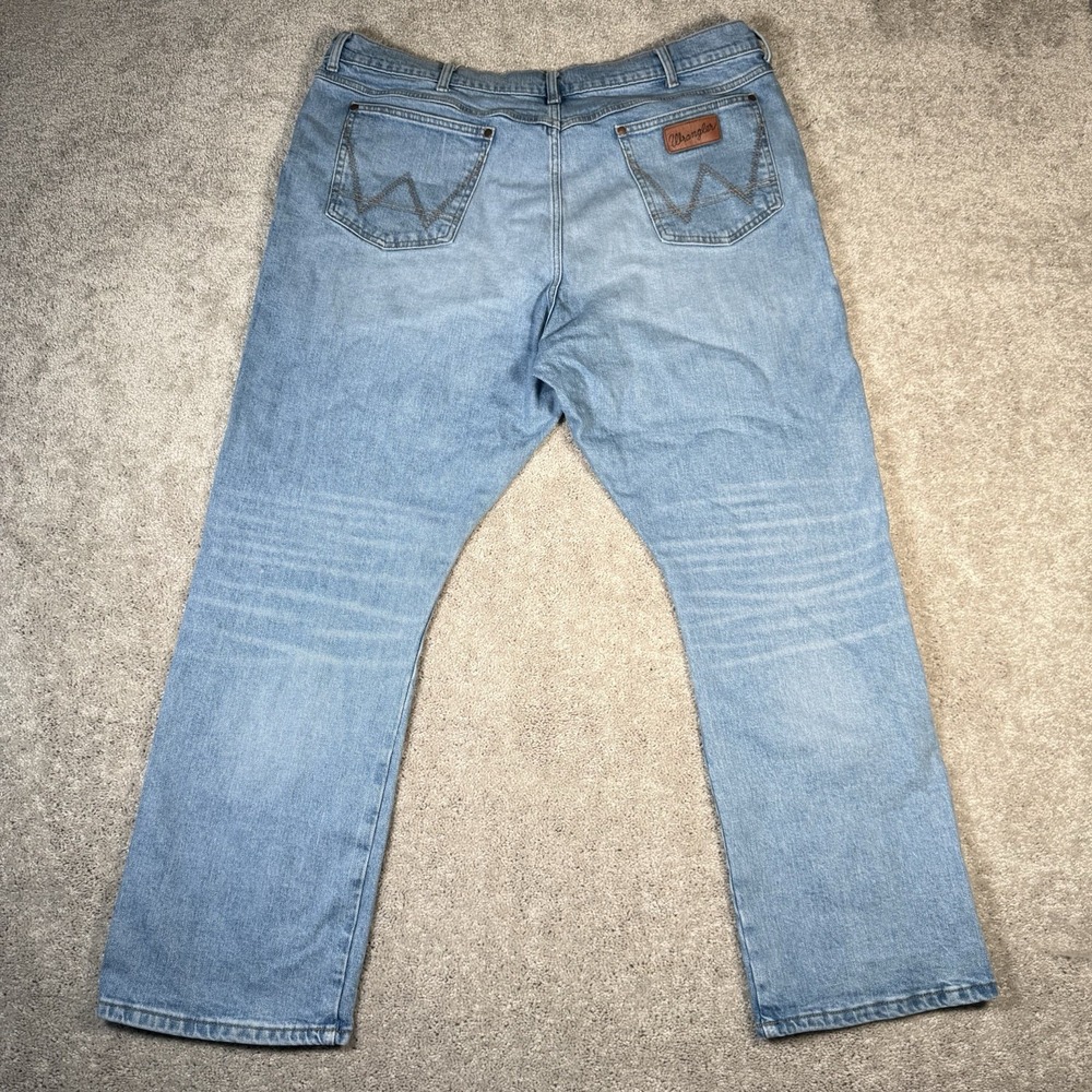 Wrangler Retro Relaxed Boot Jeans Men's 42x32 Blue Light Wash Cotton Denim - Picture 7 of 9